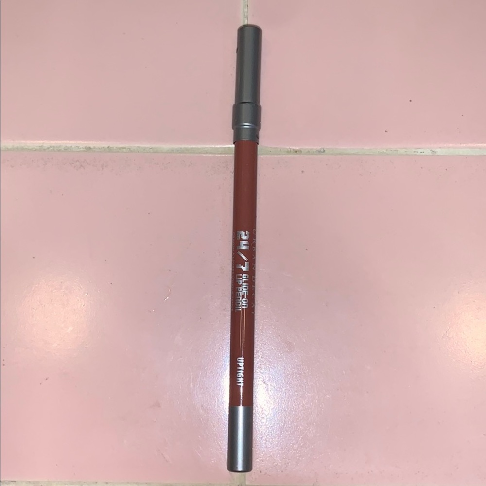 🚫SOLD🚫 Decay lip liner in Color: UPTIGHT